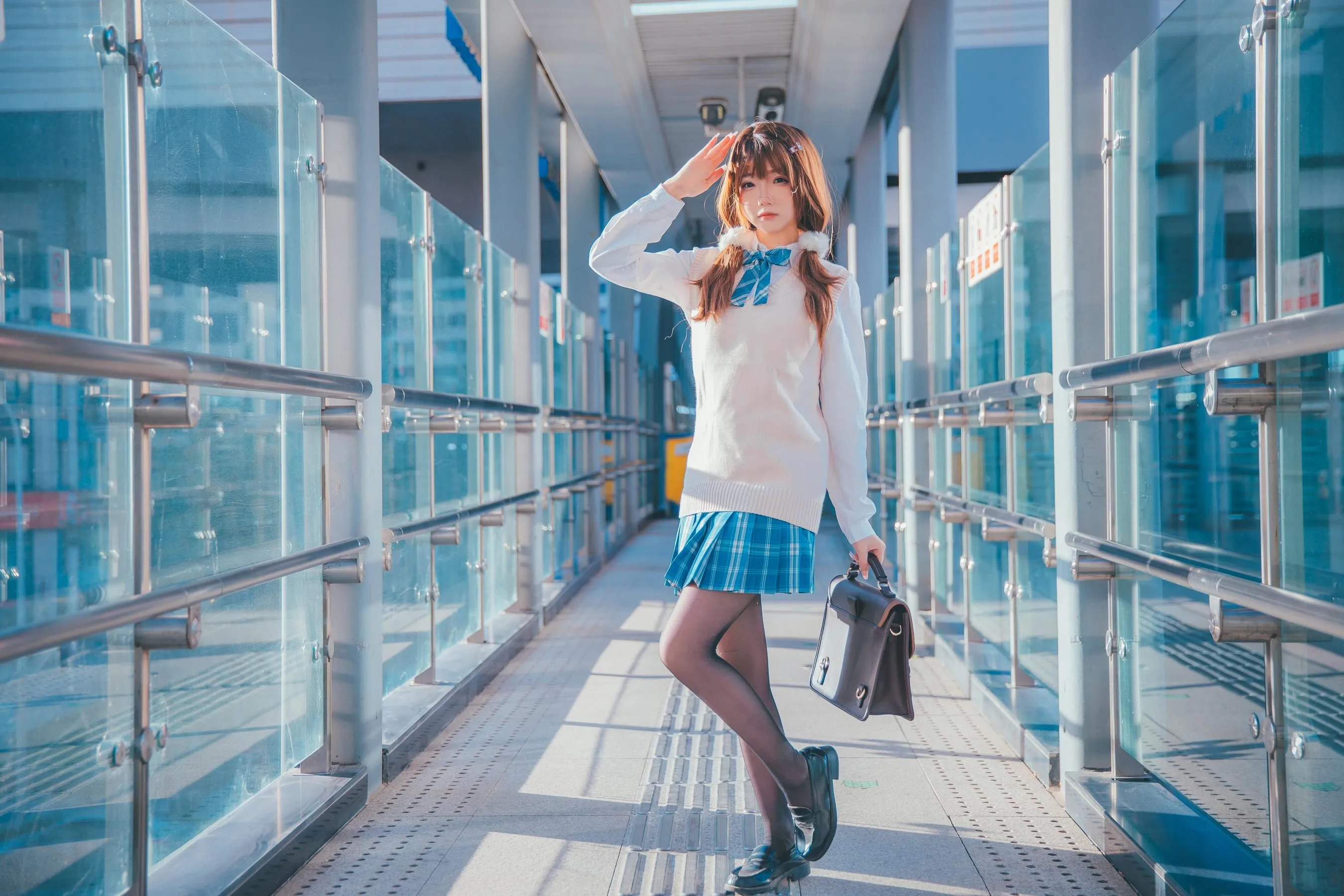 雪晴Astra – NO.32 JK夕阳 [26P]插图2